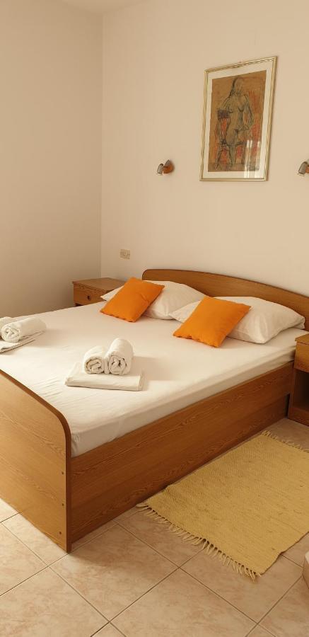 Apartments Ivanovski ราบ ภายนอก รูปภาพ