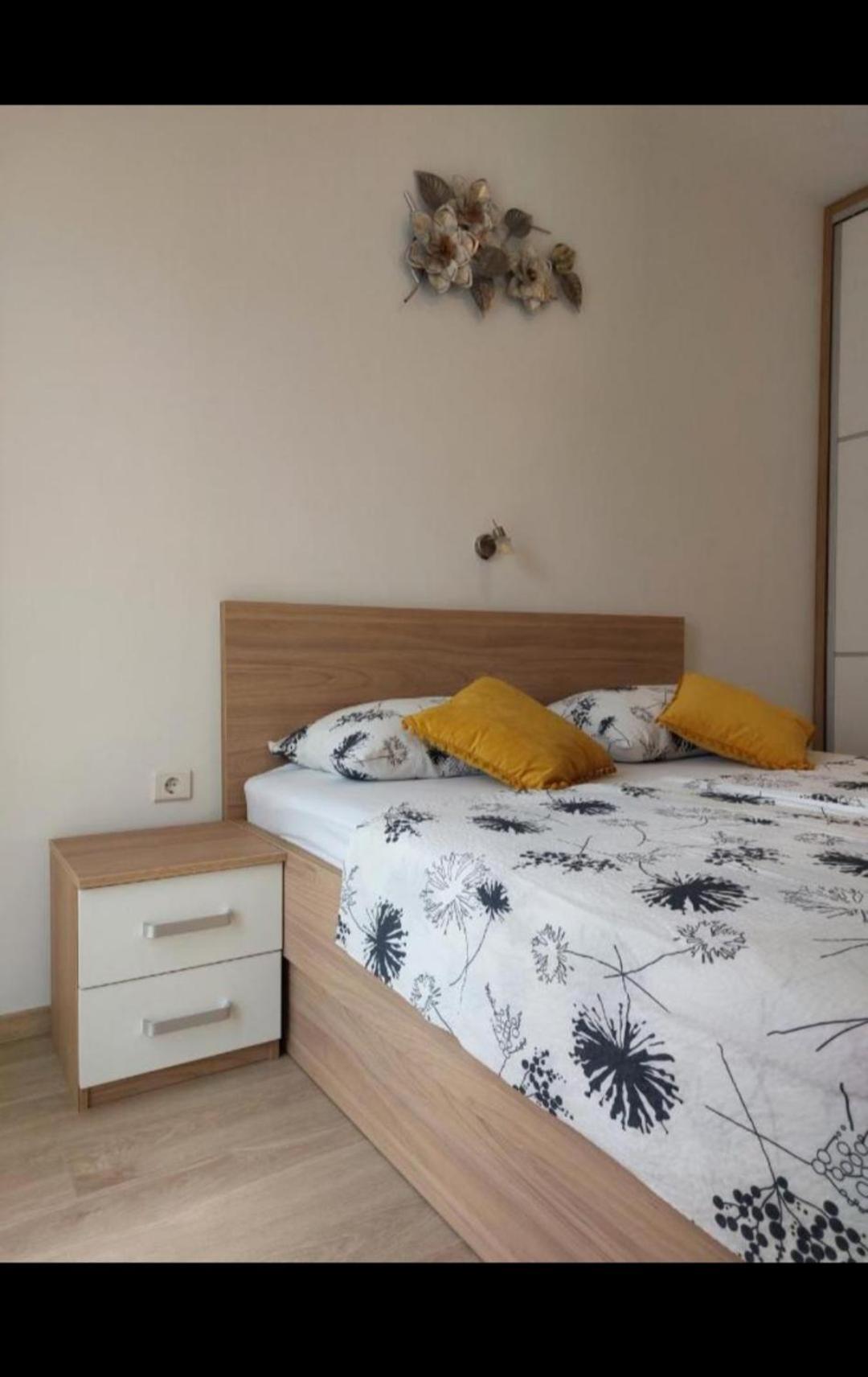 Apartments Ivanovski ราบ ภายนอก รูปภาพ