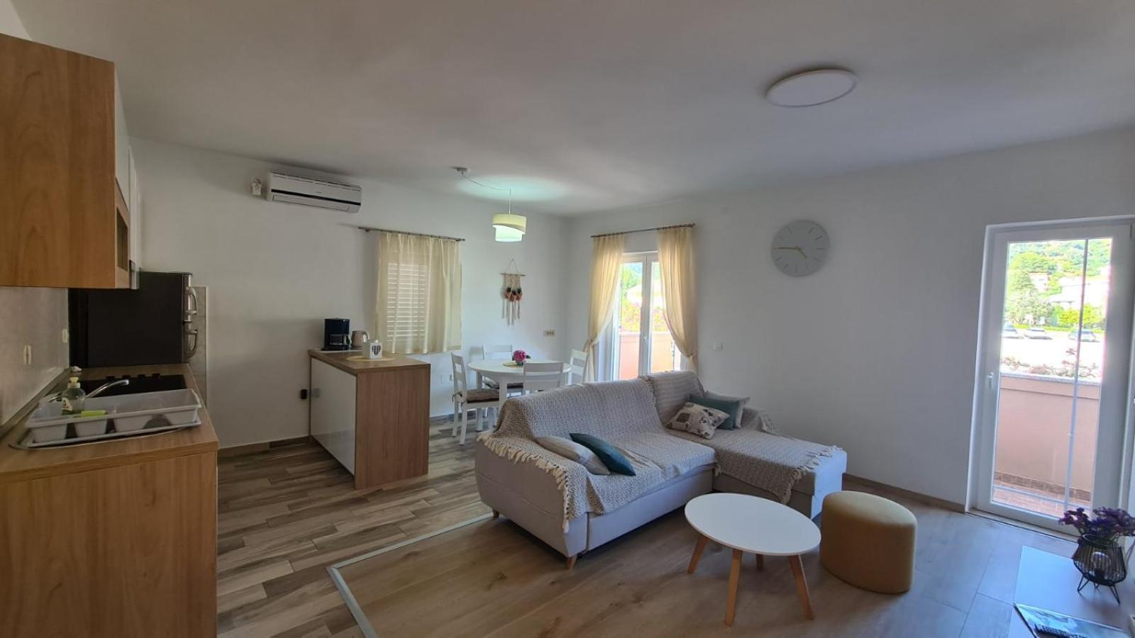Apartments Ivanovski ราบ ภายนอก รูปภาพ